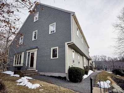 17 Deer Path #1 Maynard, MA 01754