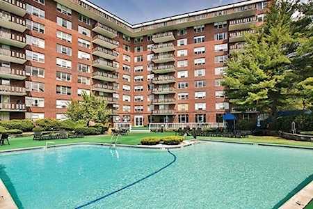 280 Boylston St #712 Newton, MA 02467