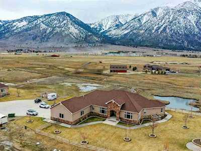 921 Fairview + Guest House Gardnerville, NV 89460