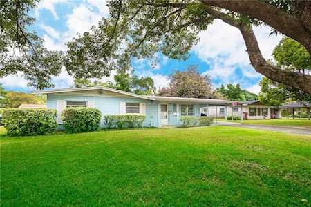 2713 Kingfisher Dr Orlando, FL 32806