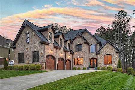107 Blue Ridge Trl Mooresville, NC 28117