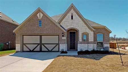 6609 Meandering Creek Drive Denton, TX 76226