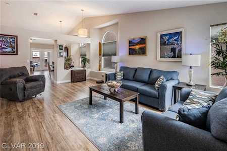 9824 Panorama Cliff Dr Las Vegas, NV 89134