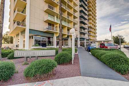 207 W Clarendon Avenue #7H Phoenix, AZ 85013