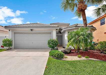 3830 Newport Avenue Boynton Beach, FL 33436