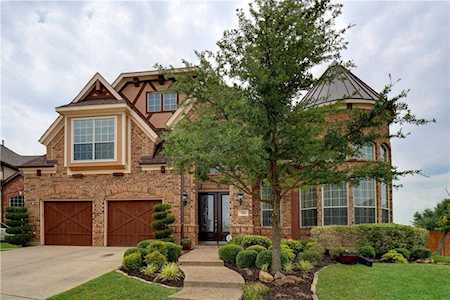 700 Lathrop Street Lantana, TX 76226