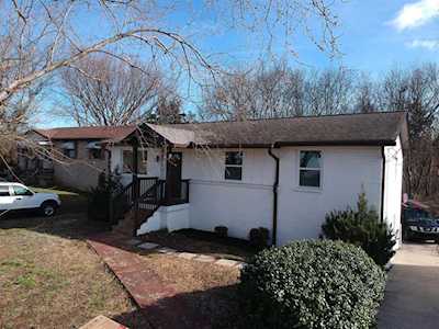 3221 Ewingdale Dr Nashville, TN 37207