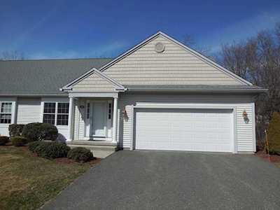 64 Shadowbrook Estates #64 South Hadley, MA 01075