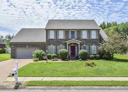 2616 Thornhill Drive Evansville, IN 47725