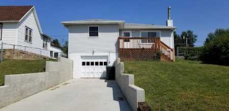 806 NW 4th Ave Mandan, ND 58554