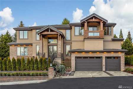 10426 NE 15th St Bellevue, WA 98004