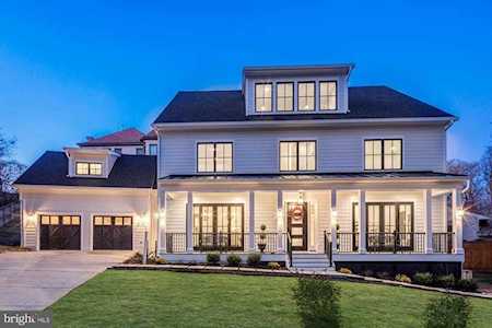 4009 23rd St N Arlington, VA 22207