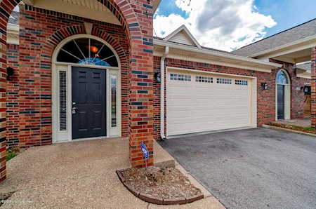 131 Treslyn Way Louisville, KY 40245