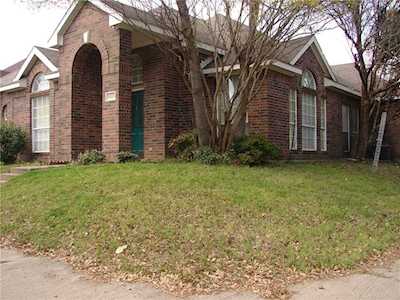 4455 Voss Hills Place Dallas, TX 75287
