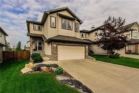 74 Westmount Circle Okotoks, AB T1S 0B7