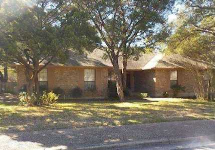 7103 Anaqua Dr Austin, TX 78750