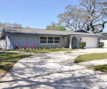 9734 136Th Street Seminole, FL 33776