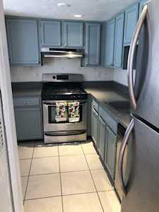 42 Meadow Pond Dr #E Leominster, MA 01453