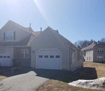 60 Chapman Pl #60 Leominster, MA 01453