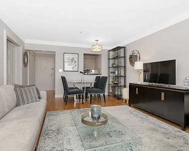 16 Harcourt Street #9K Boston, MA 02116