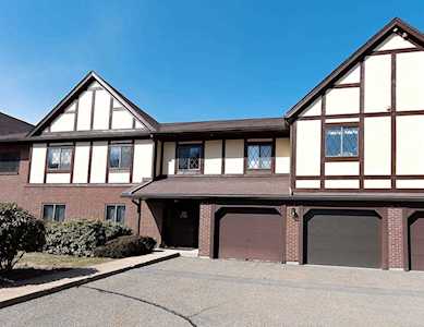 23 Rainbow Pond Dr #C1 Walpole, MA 02081