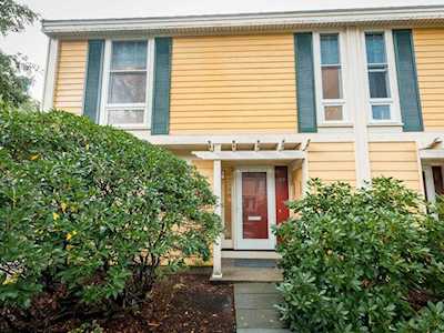11 Oak St. #49 Wellesley, MA 02482