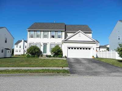 5 Hibiscus Dr Worcester, MA 01605