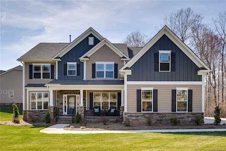 121 Shinnville Ridge Ln Mooresville, NC 28115