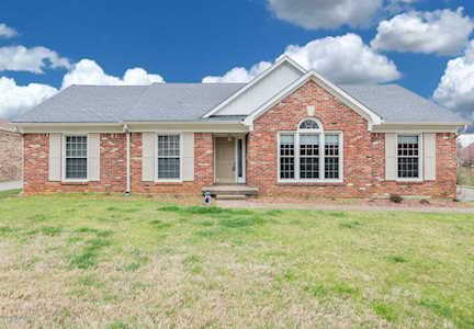 110 Wickfield Dr Louisville, KY 40245