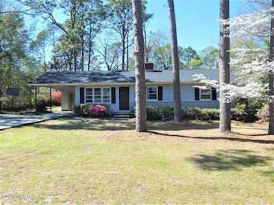 1009 Adelaide Drive Wilmington, NC 28412