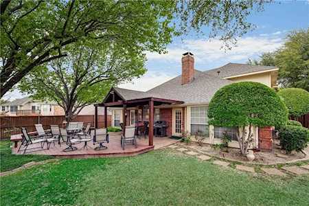 2301 Broken Point Mckinney, TX 75072