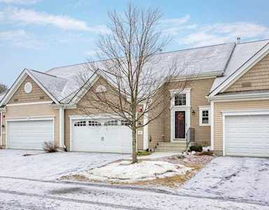28 Heather Lane #28 Stow, MA 01775