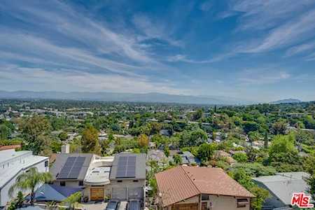 3623 Dixie Canyon Avenue Sherman Oaks, CA 91423