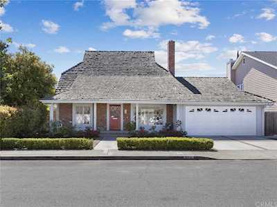 423 16th Place Costa Mesa, CA 92627
