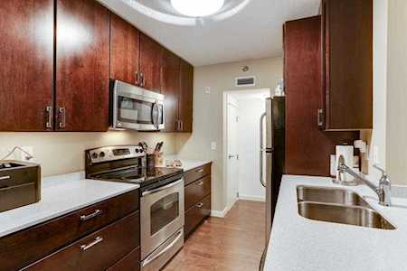48 Groveland Terrace #B212 Minneapolis, MN 55403