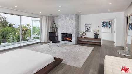 1162 Sunset Hills Road Los Angeles, CA 90069