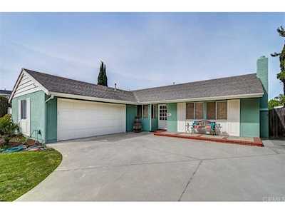 17841 San Leandro Lane Huntington Beach, CA 92647