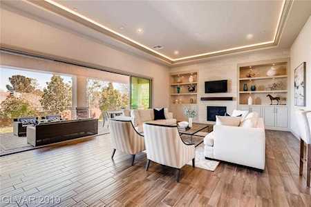 6170 Cortney Ridge Ct Las Vegas, NV 89149