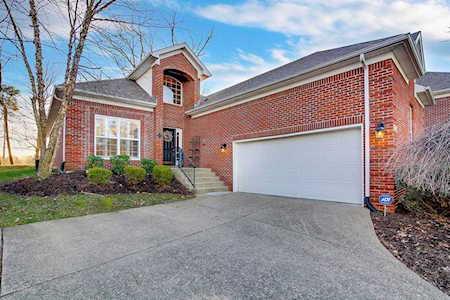 17303 Seven Green Ln Louisville, KY 40245