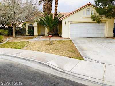 5520 Gulf Springs Ct Las Vegas, NV 89130