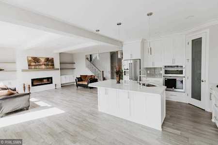 13205 Southridge Road Minnetonka, MN 55305