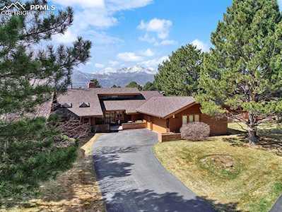 1461 Smoochers Circle Colorado Springs, CO 80904