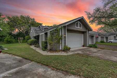 140 Willow Pond Ln Ponte Vedra Beach, FL 32082