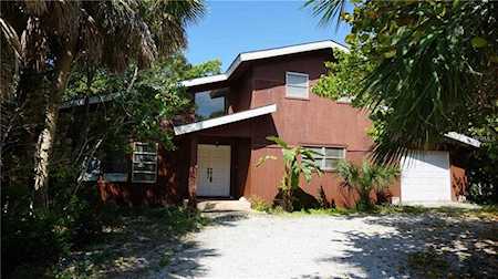 6124 Gnarled Oak Drive Englewood, FL 34223