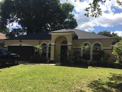 1311 Vickers Lake Drive Ocoee, FL 34761