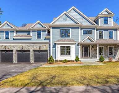 32 Tyler Road Lexington, MA 02420
