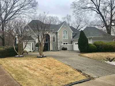 2564 Heatherbrook Ln Germantown, TN 38138