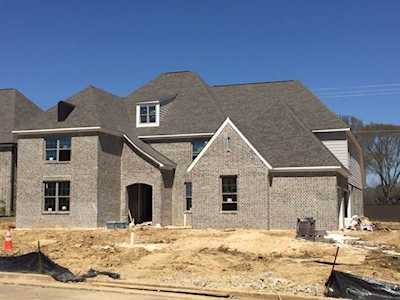 469 N Tender Oaks Ln Collierville, TN 38017