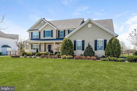 21 Skeba Dr Monroe Township, NJ 08831