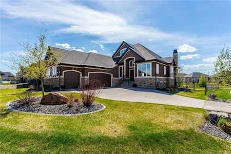 5 Whispering Springs Way Heritage Pointe, AB T1S 4K4